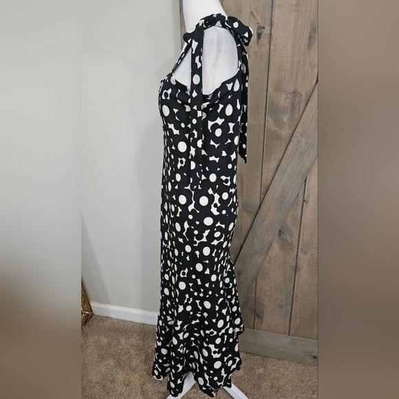 Anthropologie HUTCH Flounced Shoulder-Tie Midi Dress Black/white. Size Med - Picture 16 of 16